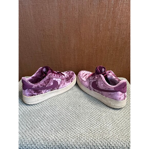 Nike Air Force 1 LV8 Tea Berry BORDEAUX VELVET Size 6.5Y 849345-601 - Picture 3 of 5